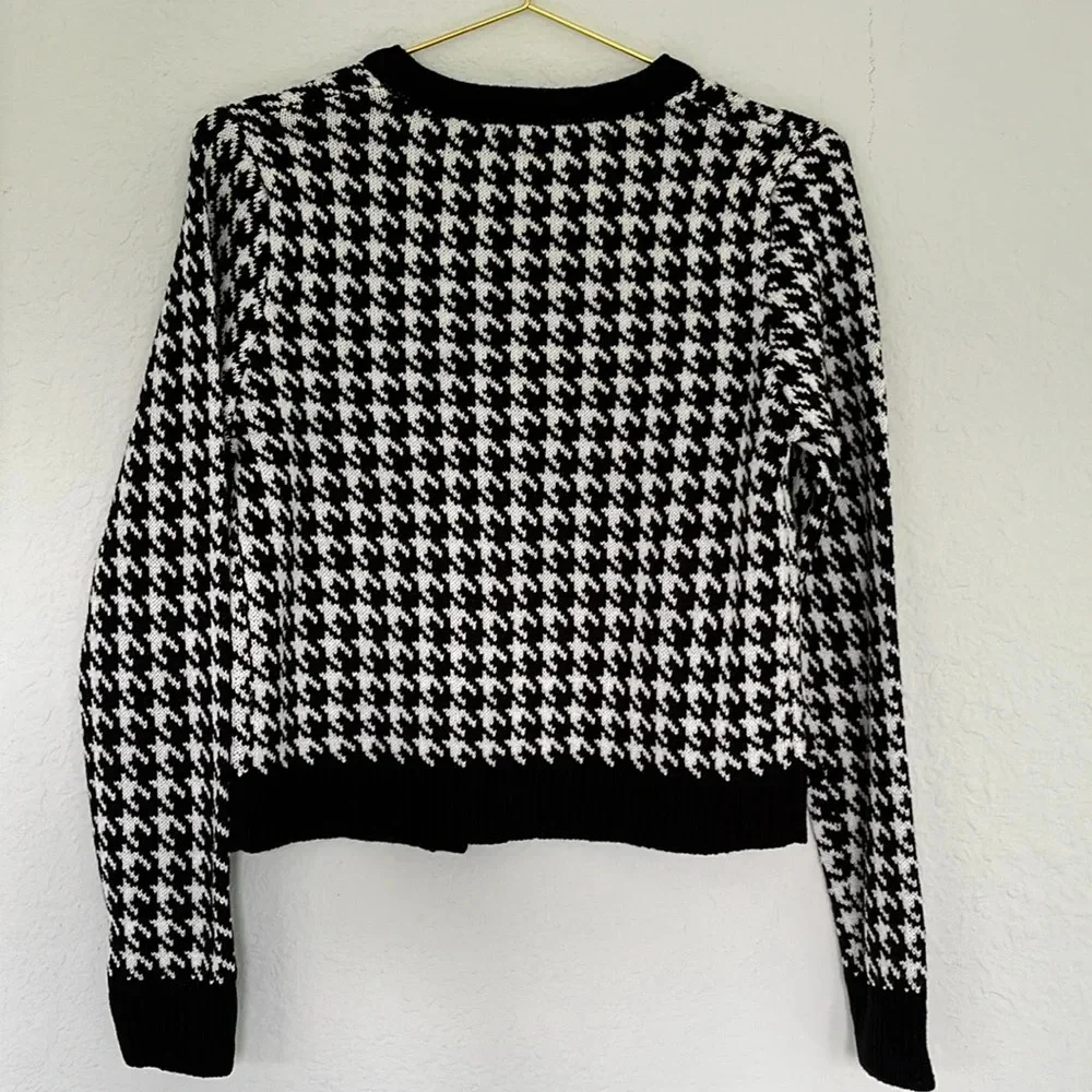 NWT BCBG Maxazria Black & White Houndstooth Print Cardigan M - Picture 3 of 7